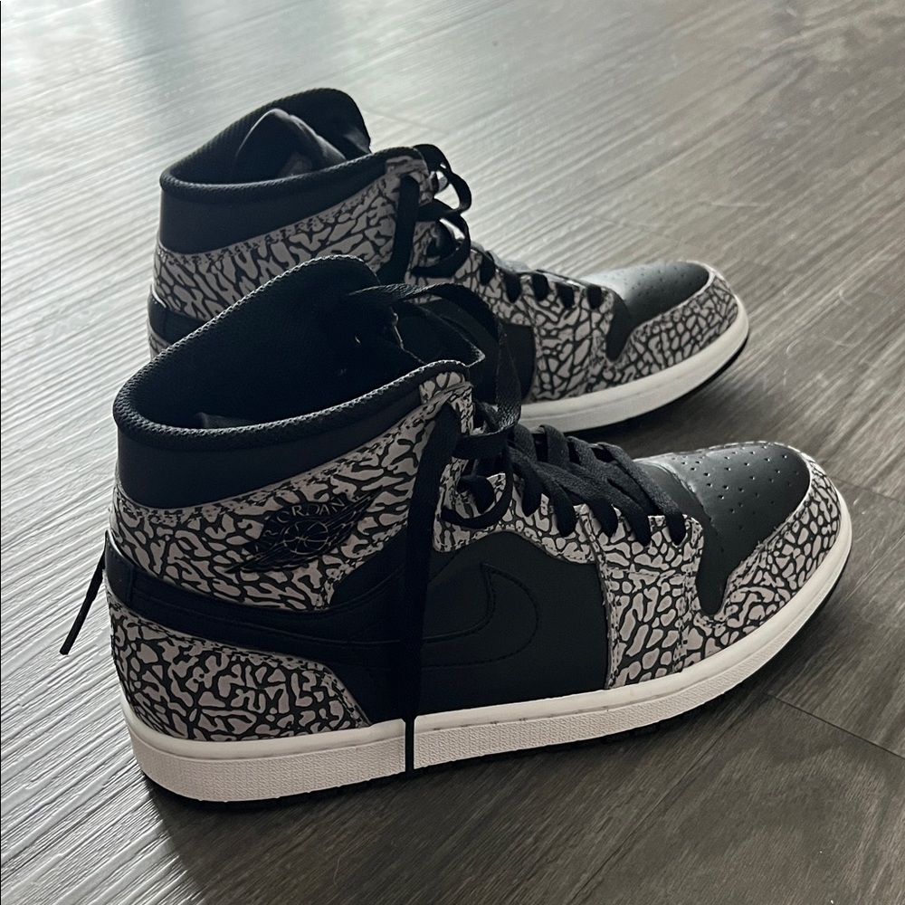 Nike Jordan 1 High